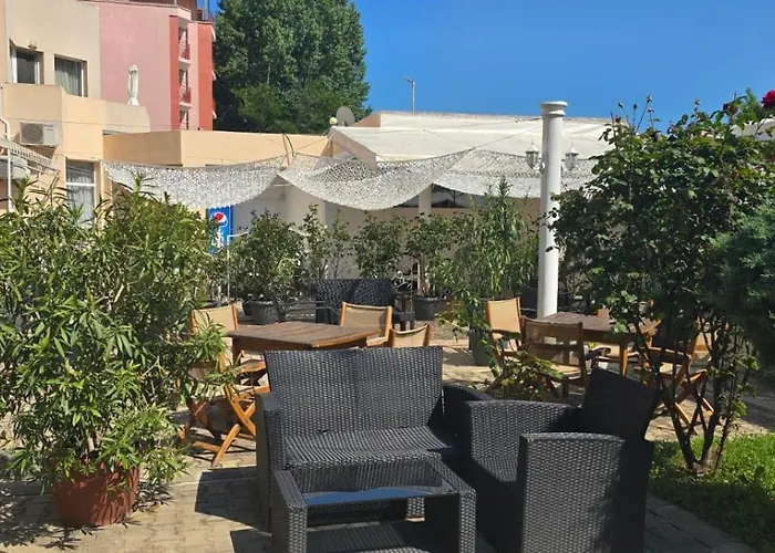 Vanilla Garden Aparthotel Sunny Beach