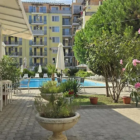 Vanilla Garden Appart hôtel 3*