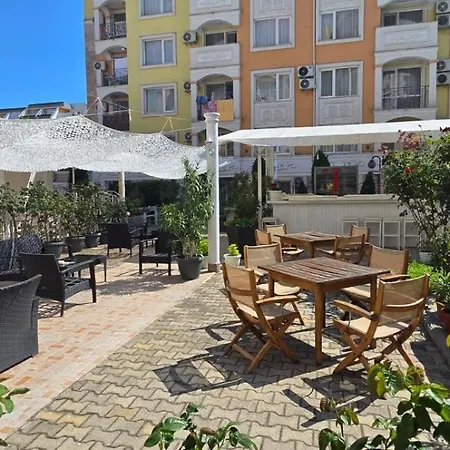 Vanilla Garden Hotel de apartamente 3*