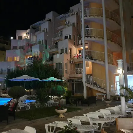 Aпартаменти ванила гардън 3* Слънчев бряг