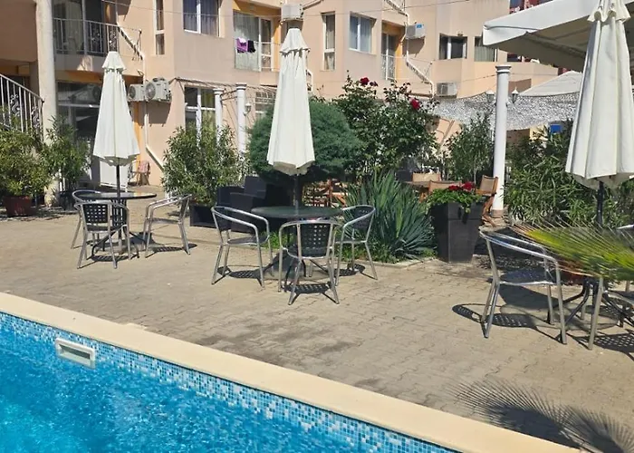 Апарт-готель Vanilla Garden 3*