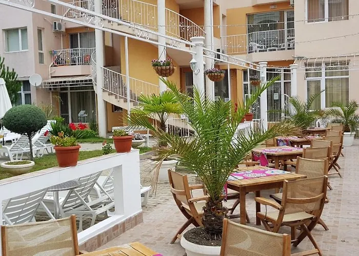 Vanilla Garden Апарт-готель Сонячний Берег