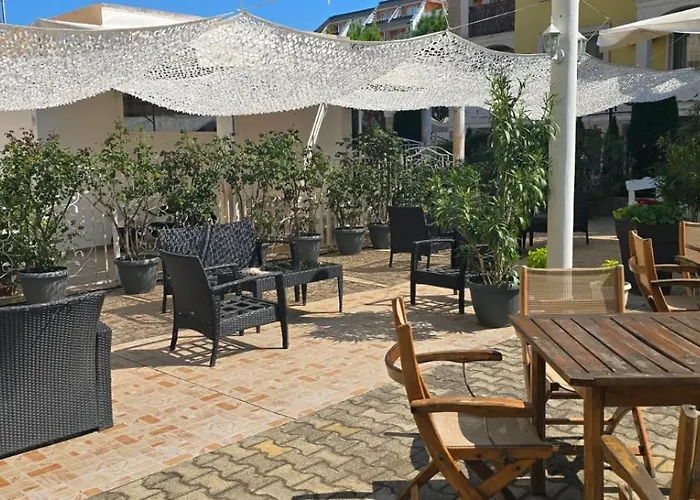 Aпартаменти ванила гардън 3*