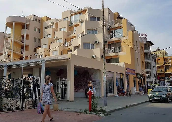 Апартхотел Aпартаменти ванила гардън Слънчев бряг