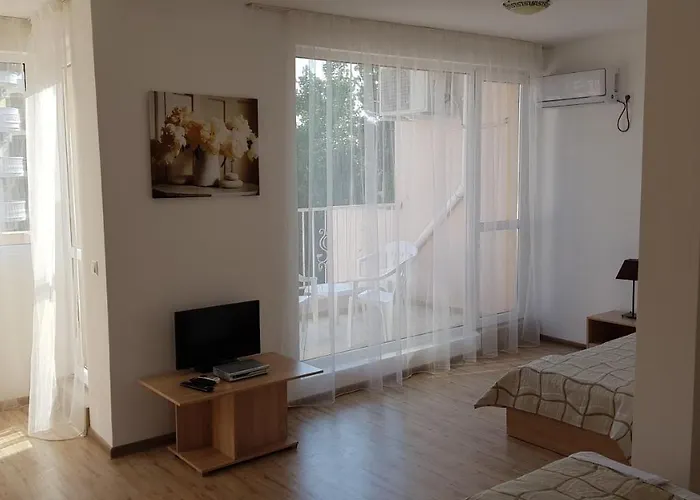 Aпартаменти ванила гардън 3*