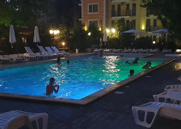 Апартхотел Aпартаменти ванила гардън 3*